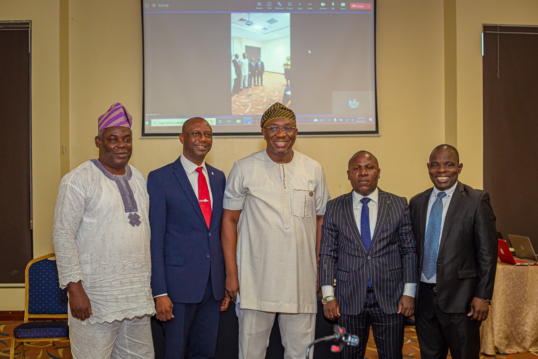 Development Plan: Lagos Holds Round Table Discussion